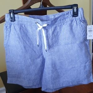 L.L. Bean favorite fit shorts